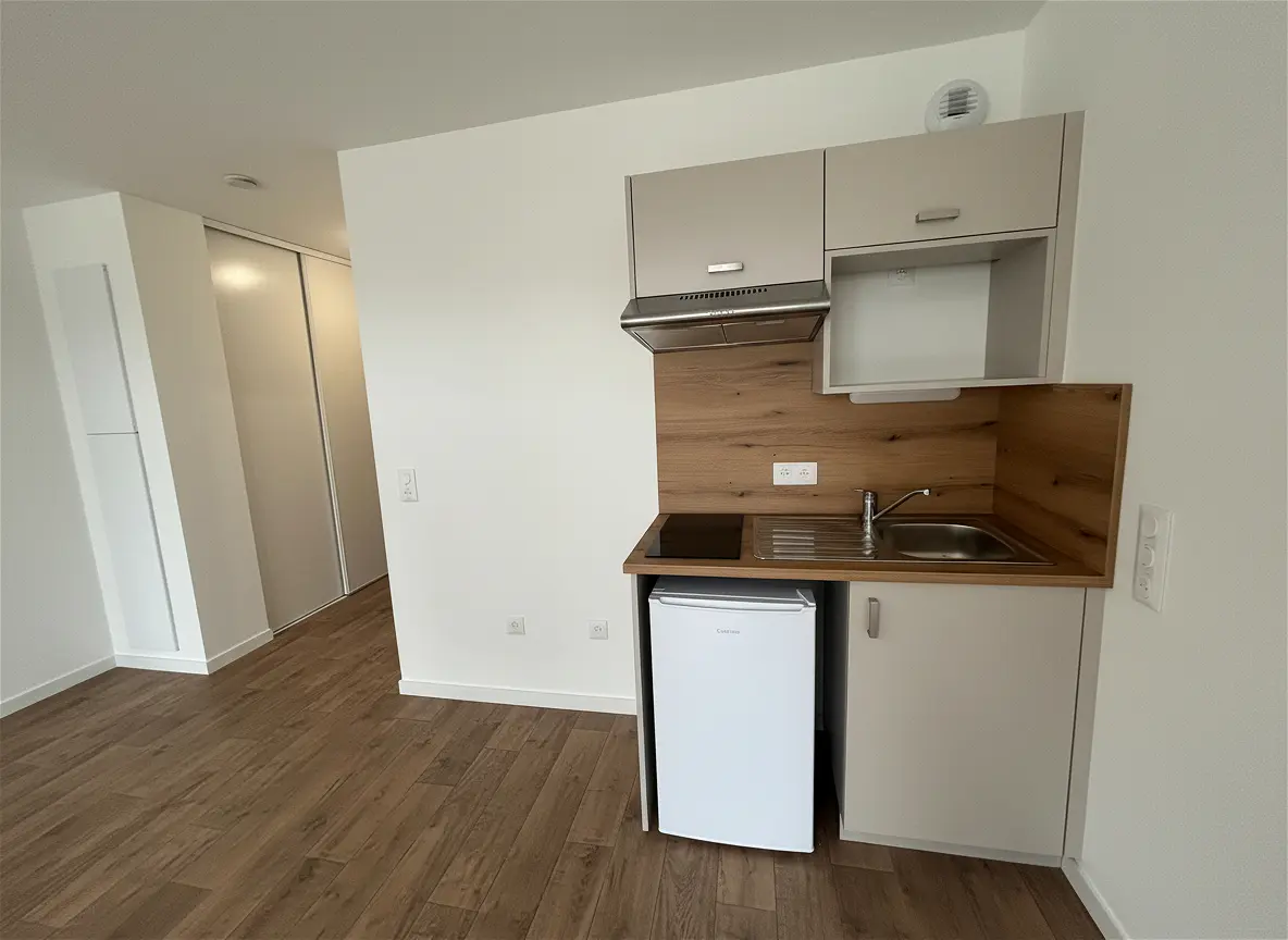 appartementà L HUISSERIE