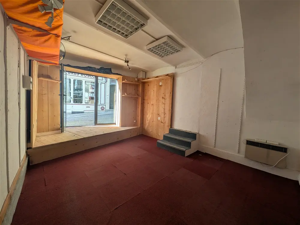 Achat local_commercialà PRIVAS