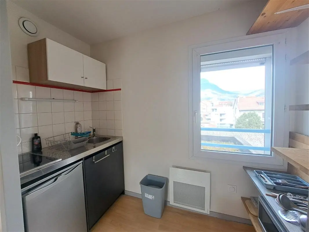 Appartement 1 pièce 29 m² · à Grenoble · 29,2 m² · 583 €/mois