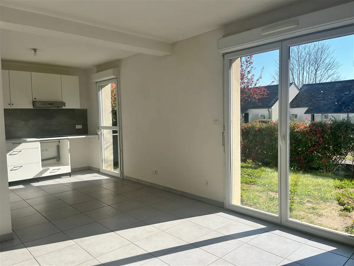 Achat maisonà SAINT DENIS DE L HOTEL