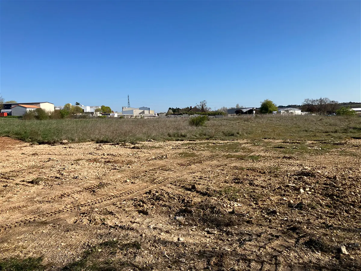 Achat terrainà CHASSENEUIL DU POITOU