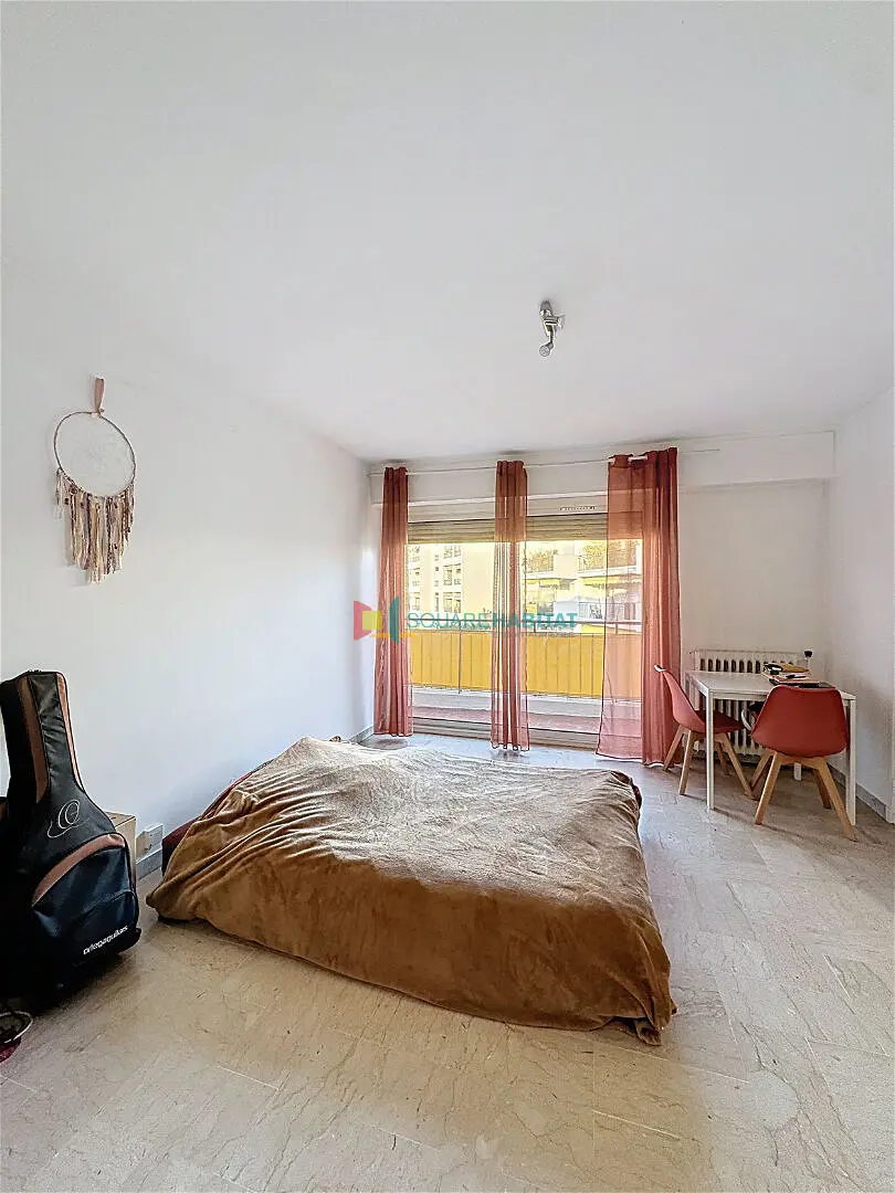 Achat appartementà LE CANNET