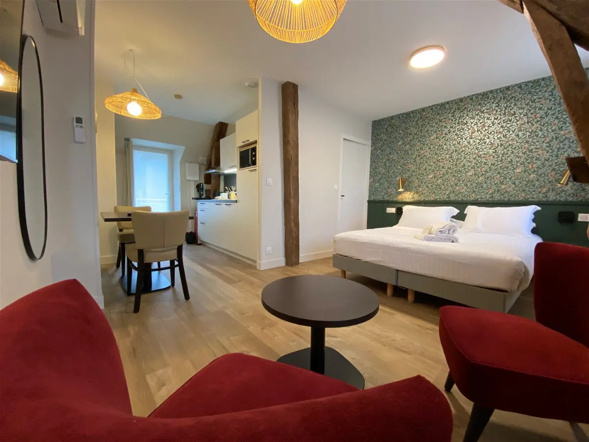 appartementà COUR CHEVERNY