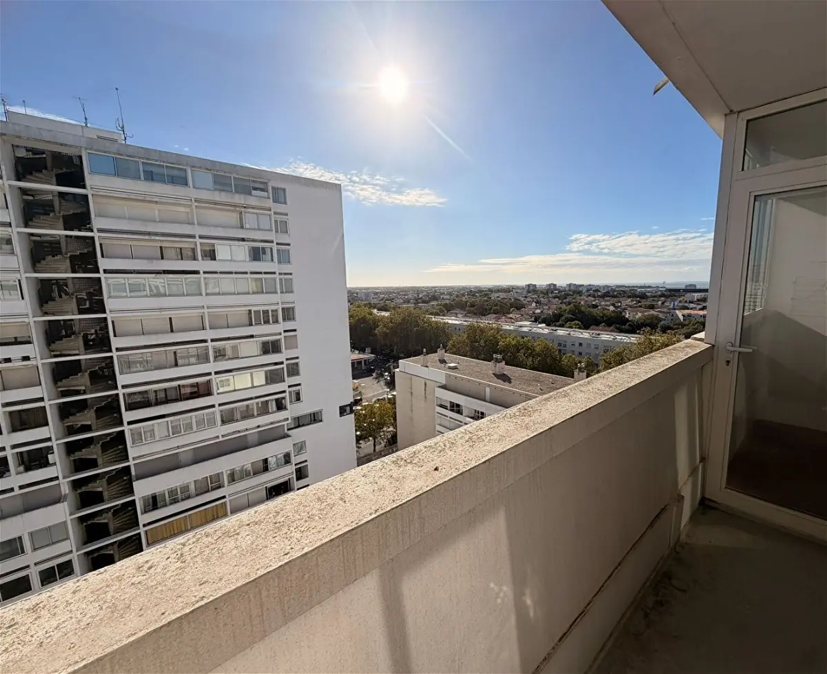 Appartement 1 pièce 33 m² · à La Rochelle · 32,7 m² · 533 €/mois