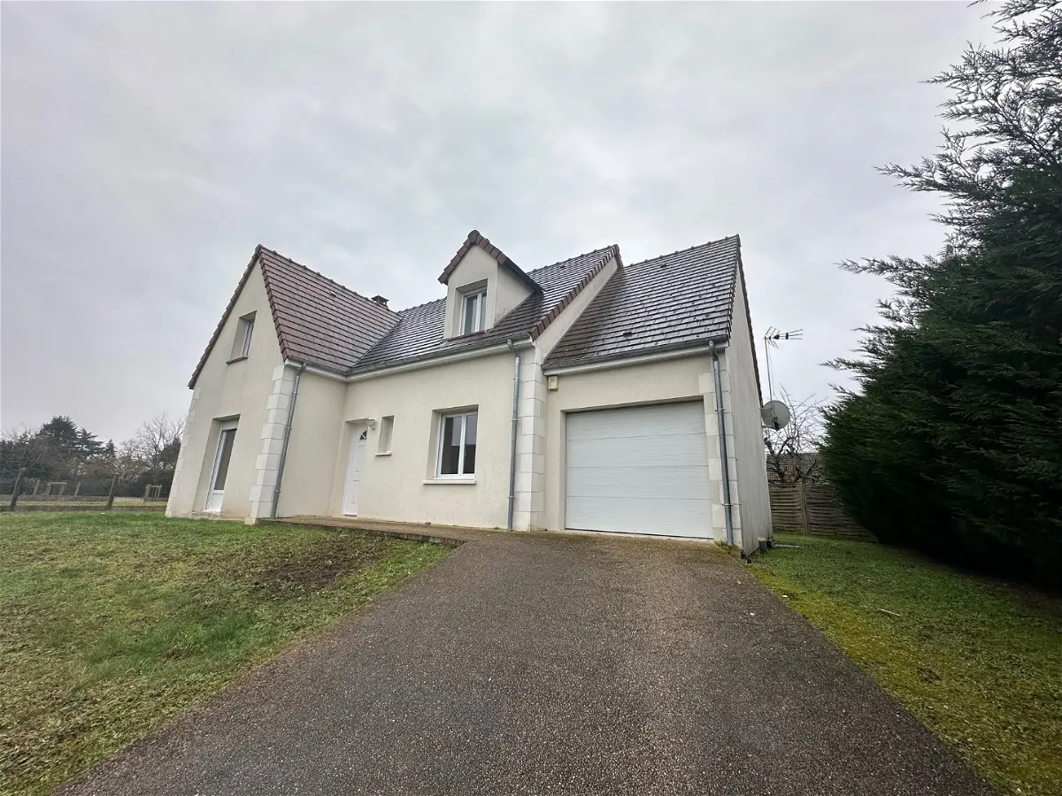 Maison 5 pièces 114 m² · à Blois · 114 m² · 1 160 €/mois