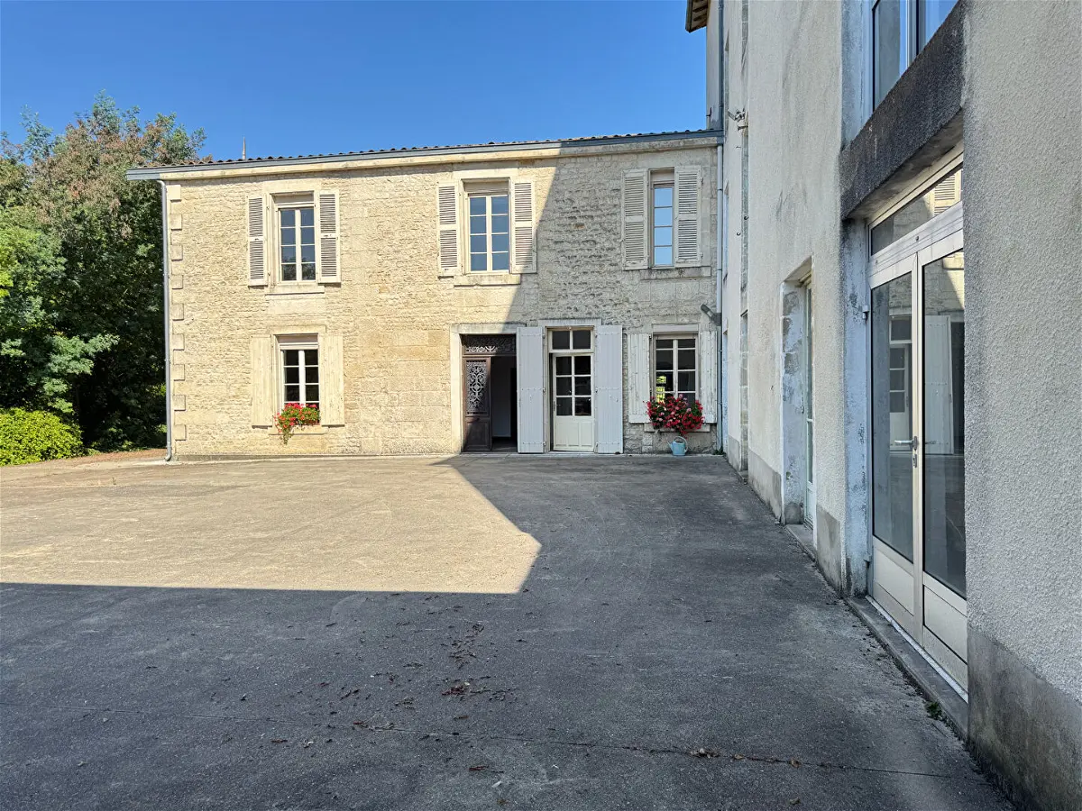 Achat maisonà LA CRECHE