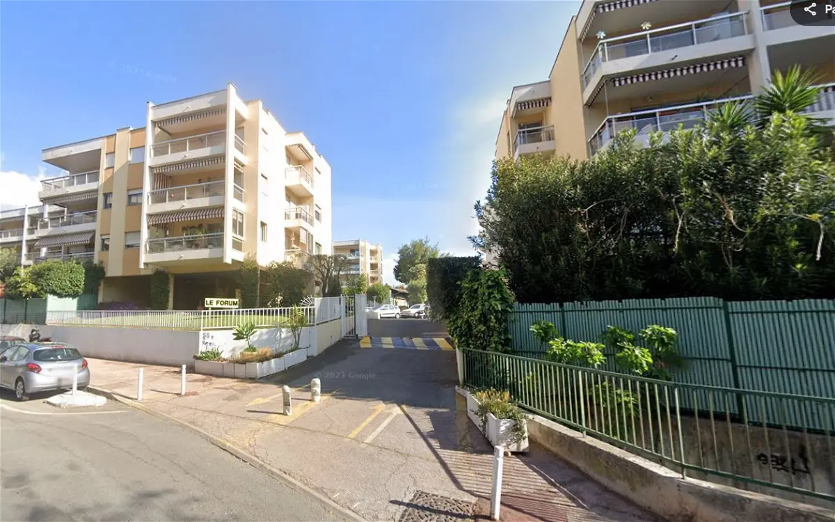 Achat stationnementà ANTIBES