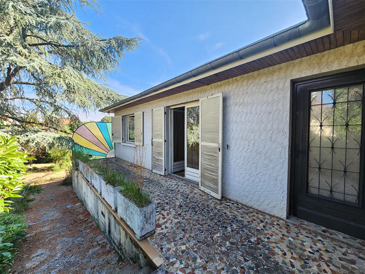 Maison 4 pièces 95 m² · à Montrond-les-Bains · 95,1 m² · 190 000 €