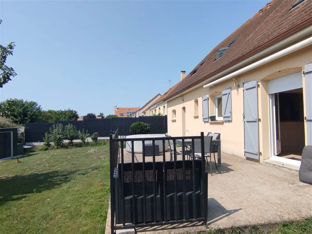 Achat maisonà BRETTE LES PINS