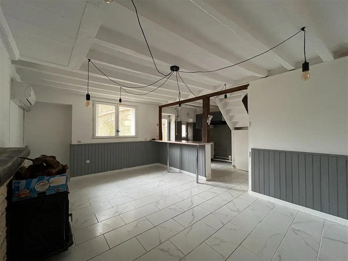 Achat maisonà MONTS SUR GUESNES