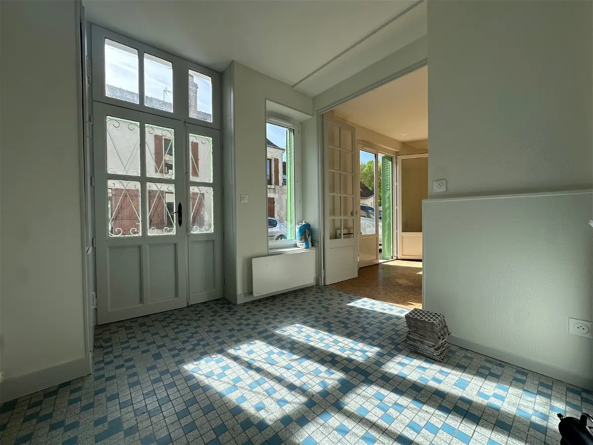 appartementà COUR CHEVERNY