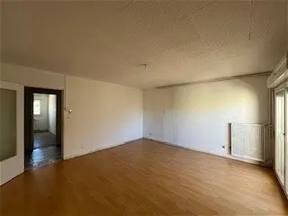 appartementà BOLLENE