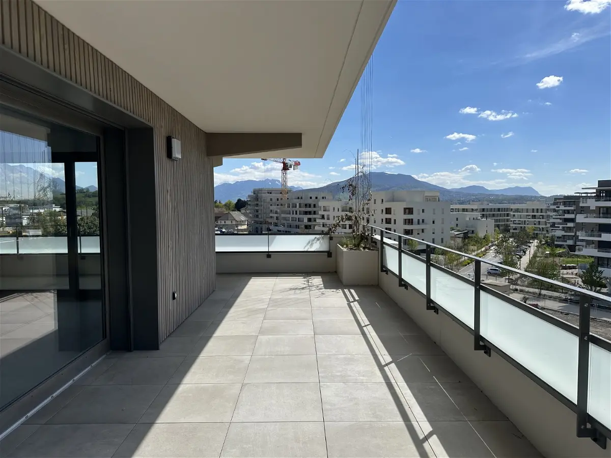 appartementà PRINGY