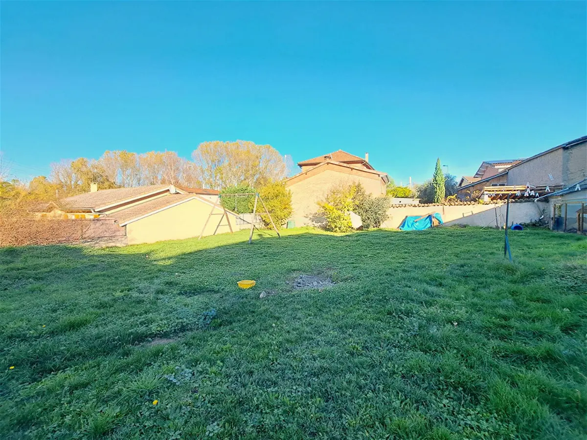 Achat terrainà LIMONY