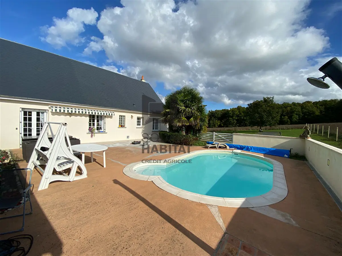 Achat maisonà CANDES SAINT MARTIN