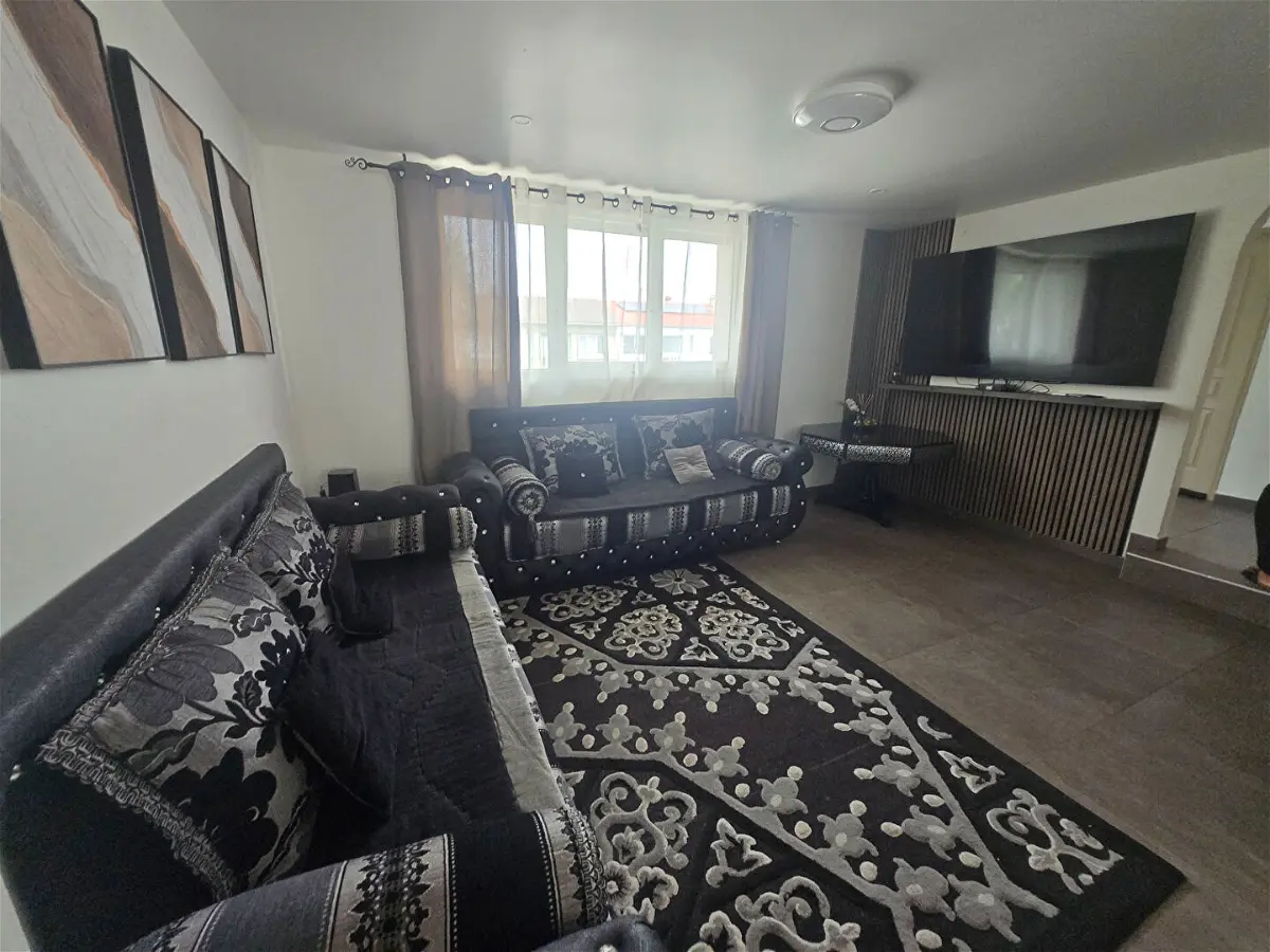 Maison 7 pièces 130 m² · à Rive-de-Gier · 130 m² · 280 000 €