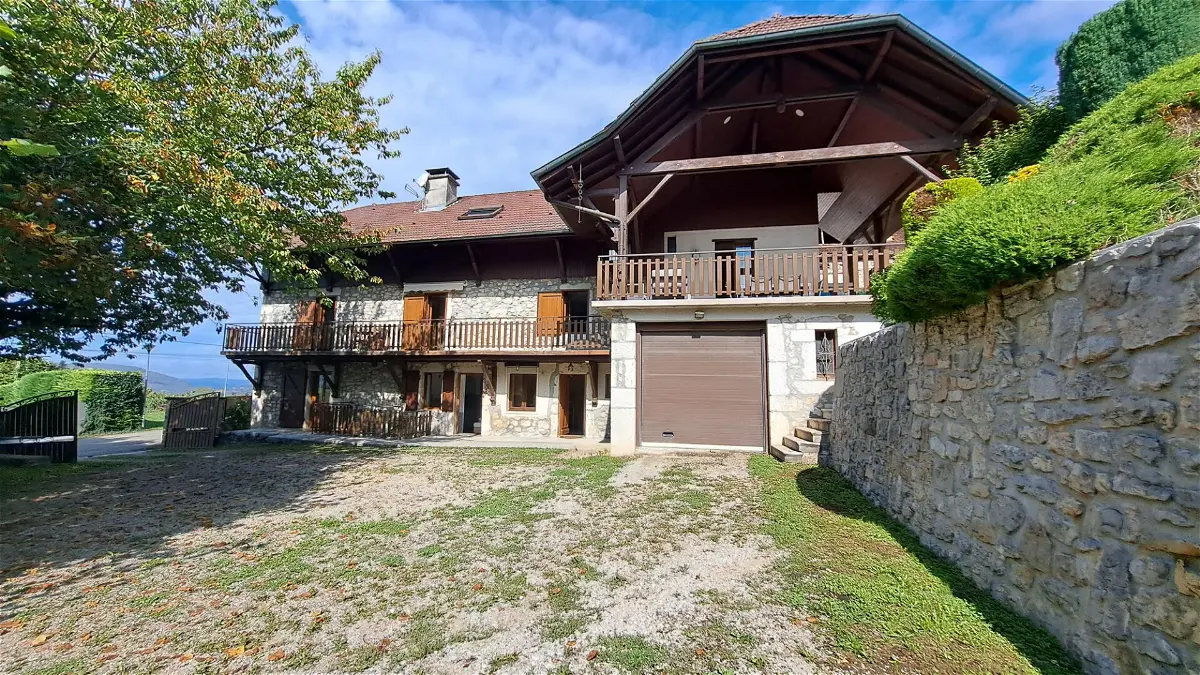 Achat maisonà YENNE