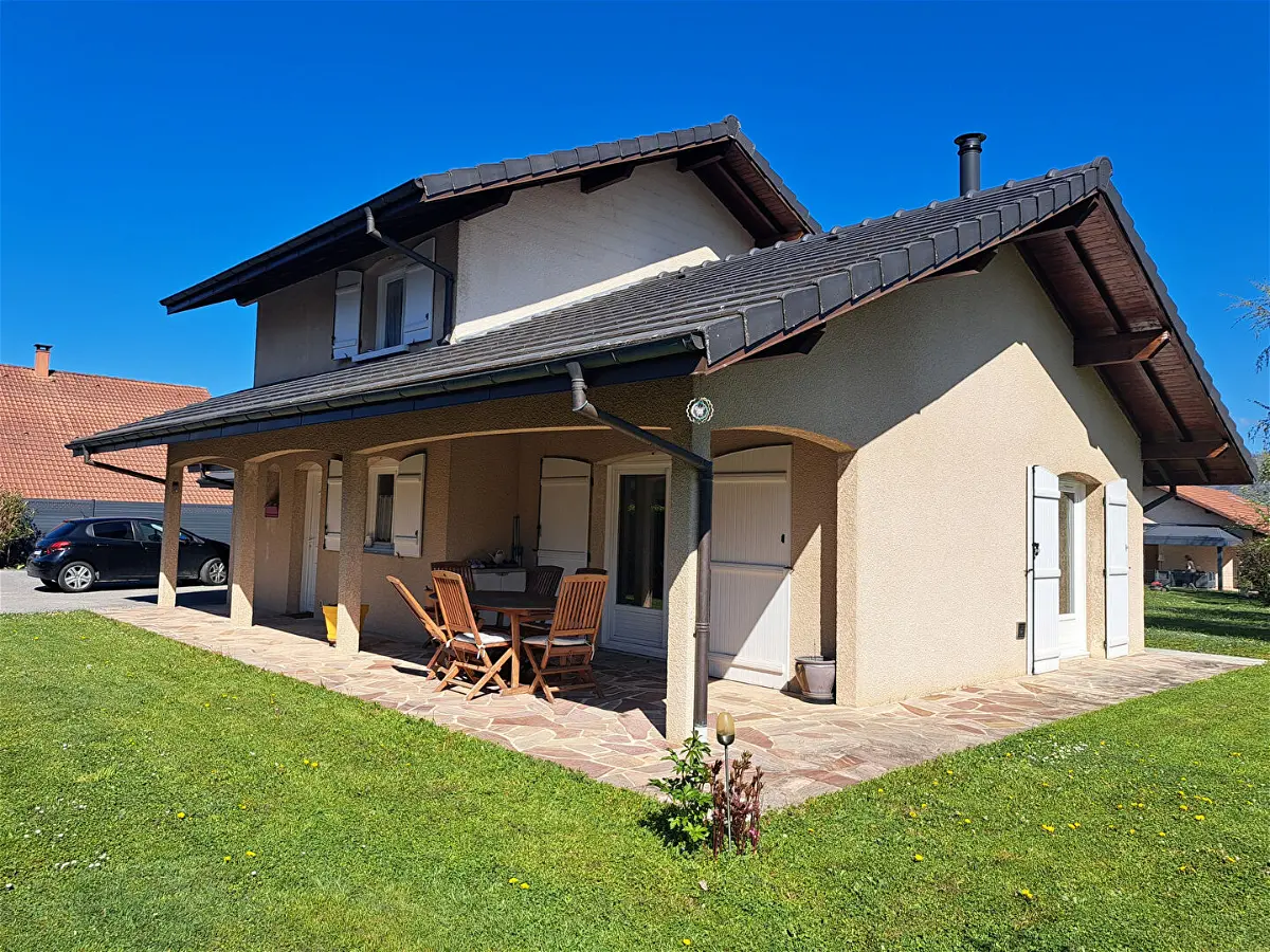 Achat maisonà SAINT PIERRE EN FAUCIGNY