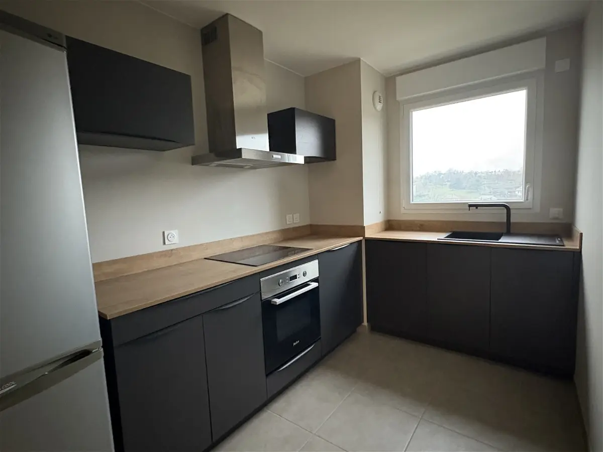 Appartement 2 pièces 49 m² · à La Ravoire · 48,7 m² · 799 €/mois