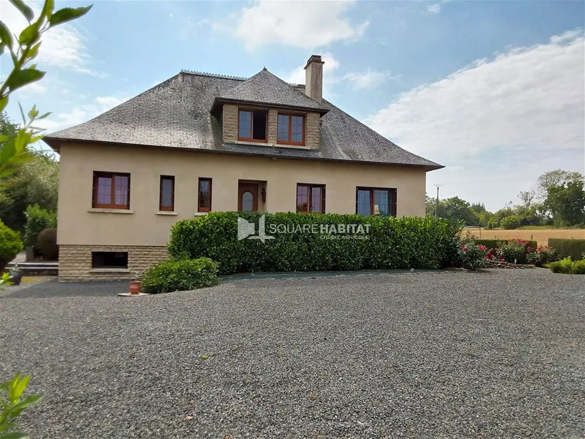 Maison 10 pièces 122 m² · à Balleroy sur Drome 14490 · 122 m² · 260 000 €