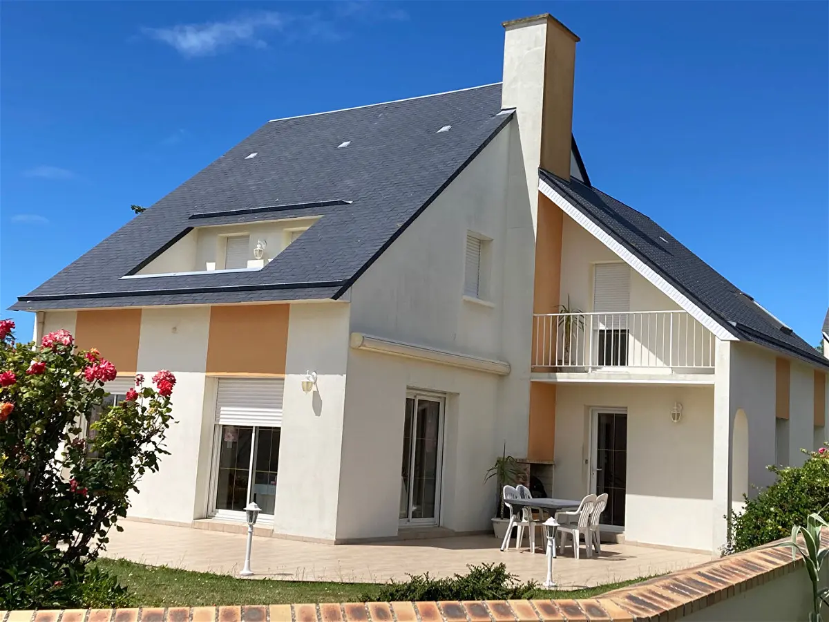 Achat maisonà DONVILLE LES BAINS