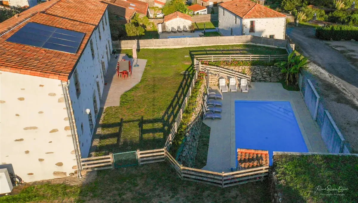 Achat maisonà LE POIRE SUR VIE