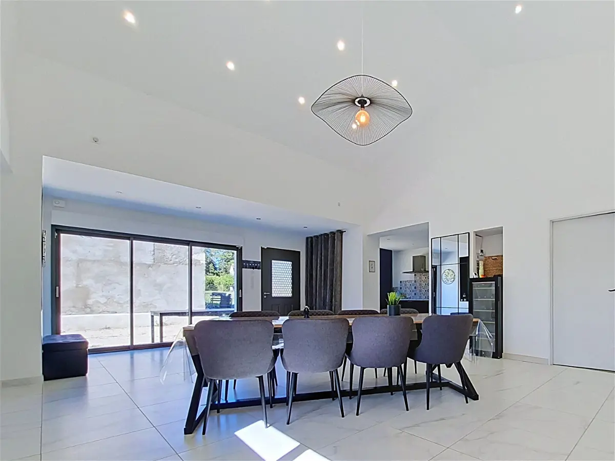 Maison 5 pièces 125 m² · à Chaniers · 125 m² · 270 000 €