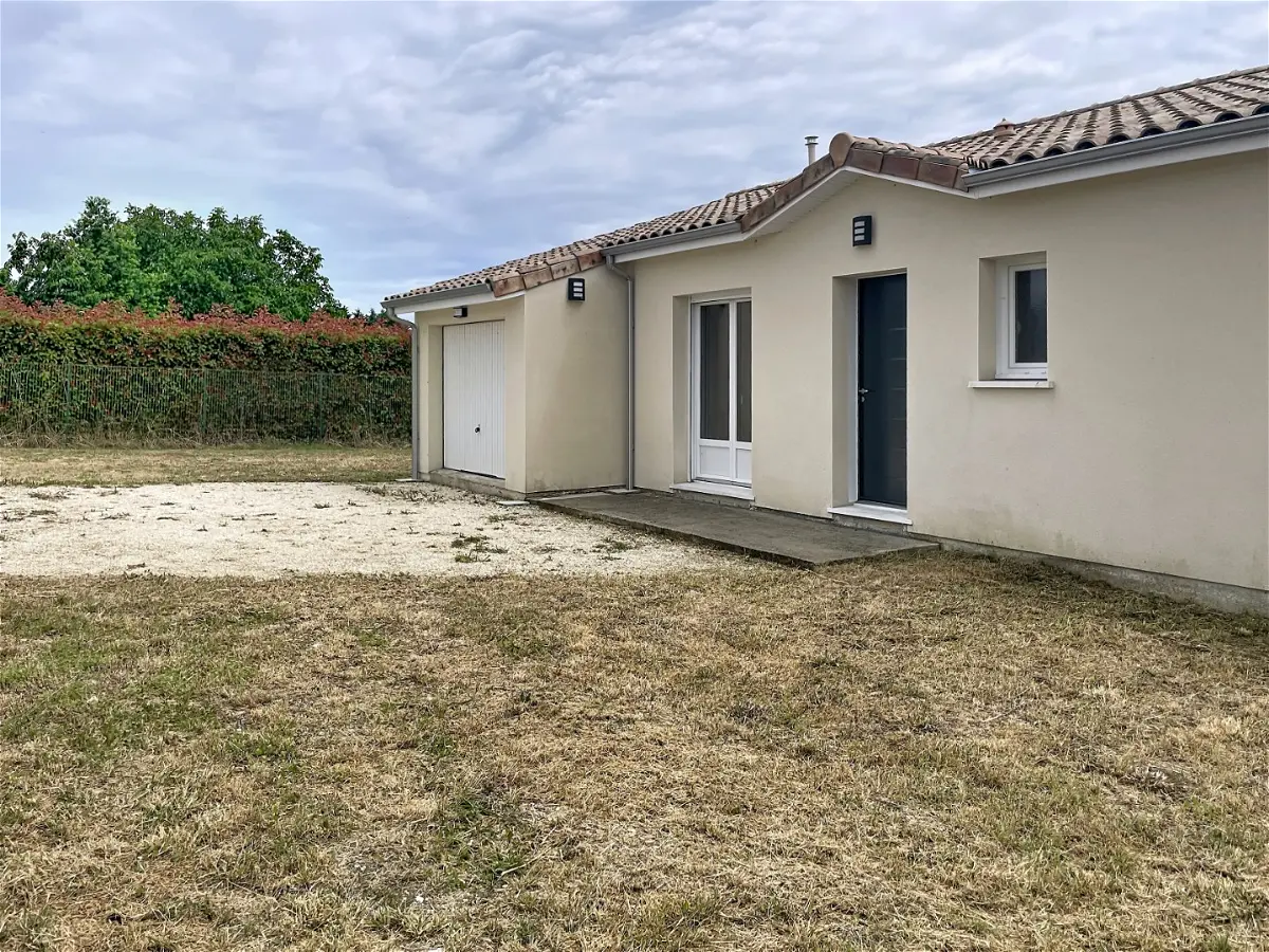 maisonà SAINT ANDRONY