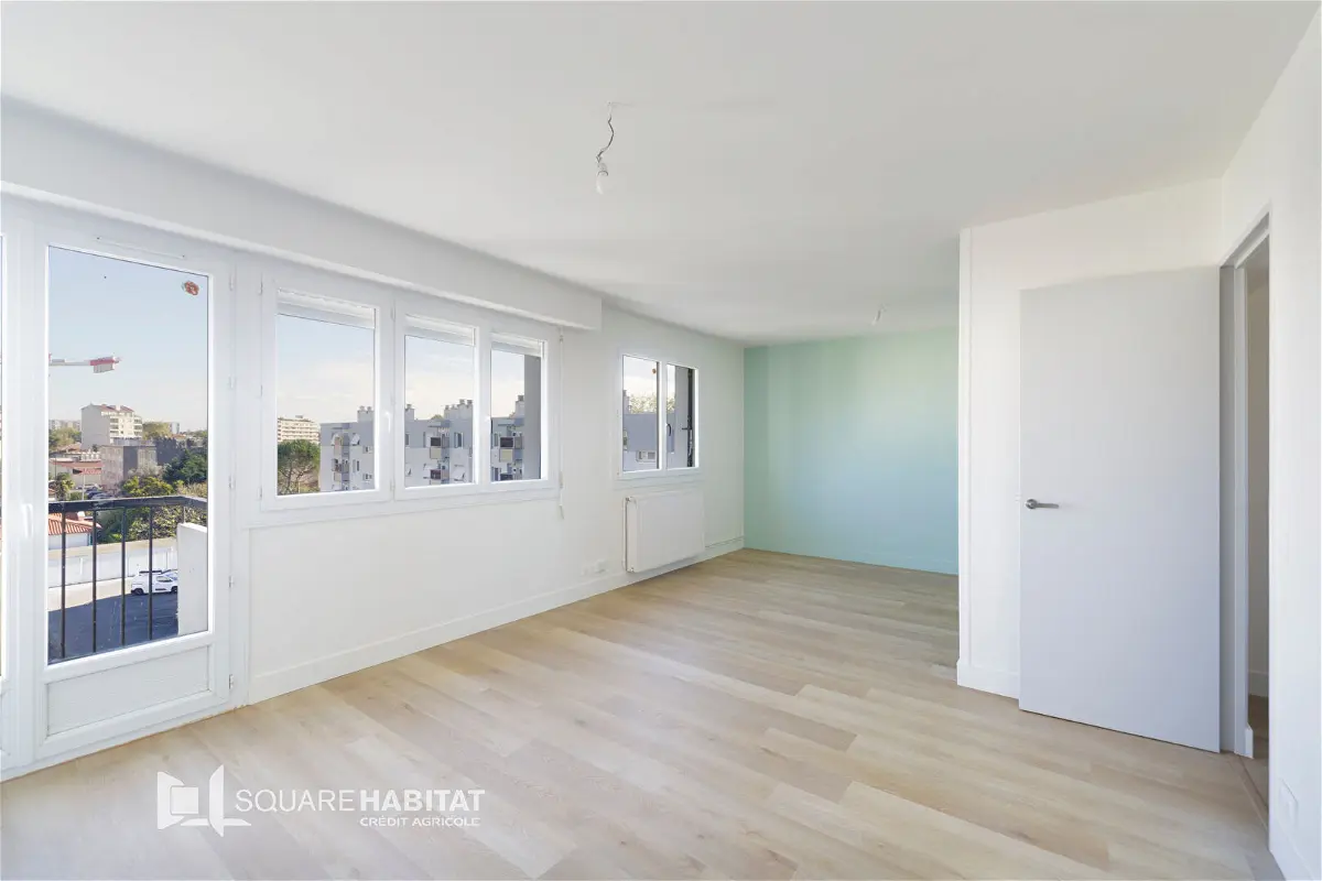 Appartement 4 pièces 81 m² · à Billère · 81 m² · 130 000 €