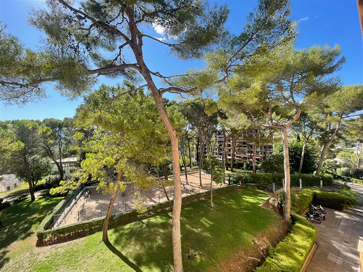 Achat appartementà LE CANNET