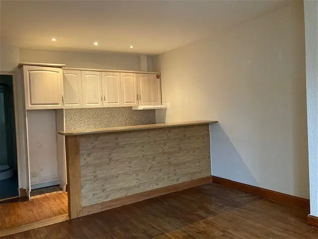 appartementà PONT L'EVEQUE