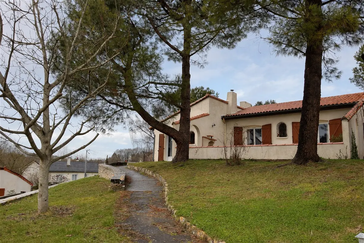 Achat maisonà SAINT MAURICE LA CLOUERE