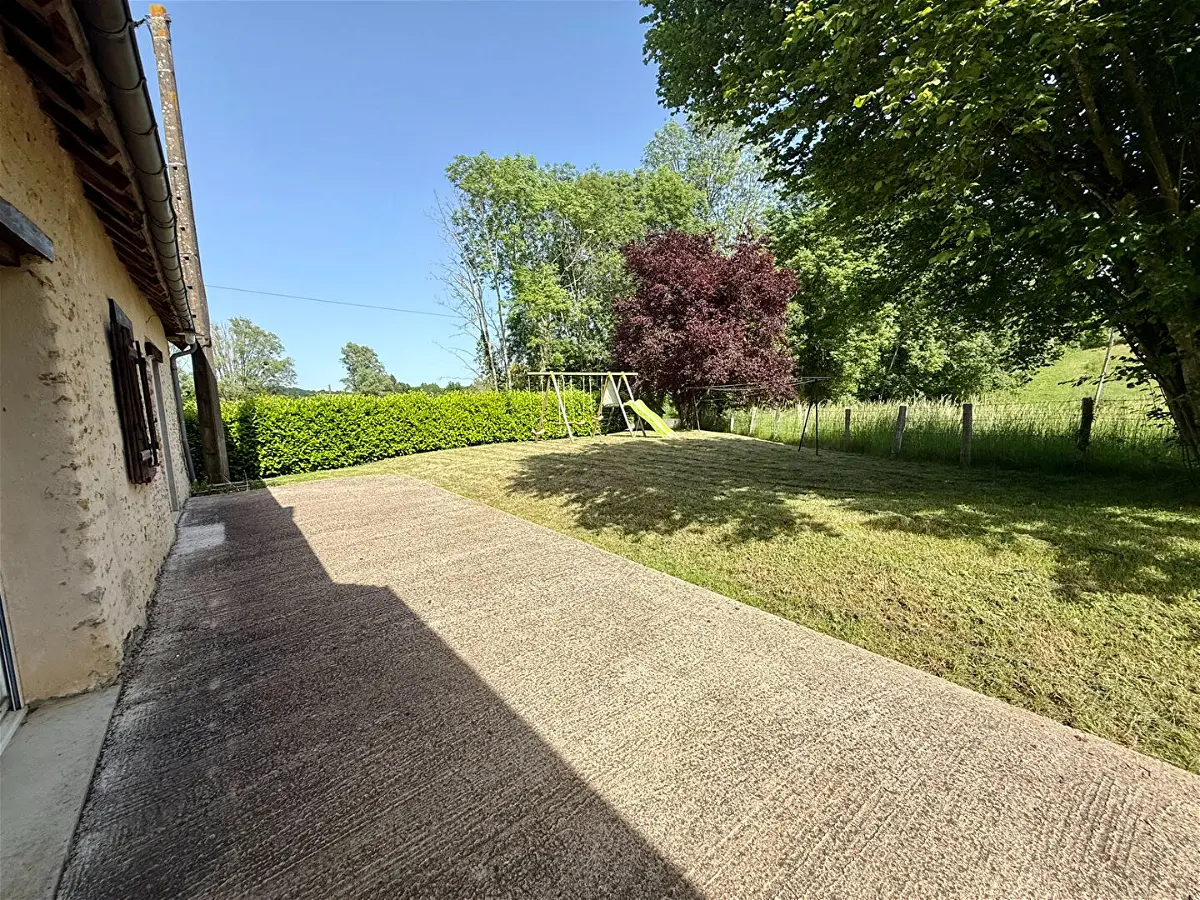 Achat maisonà LA CHAPELLE DU BOIS