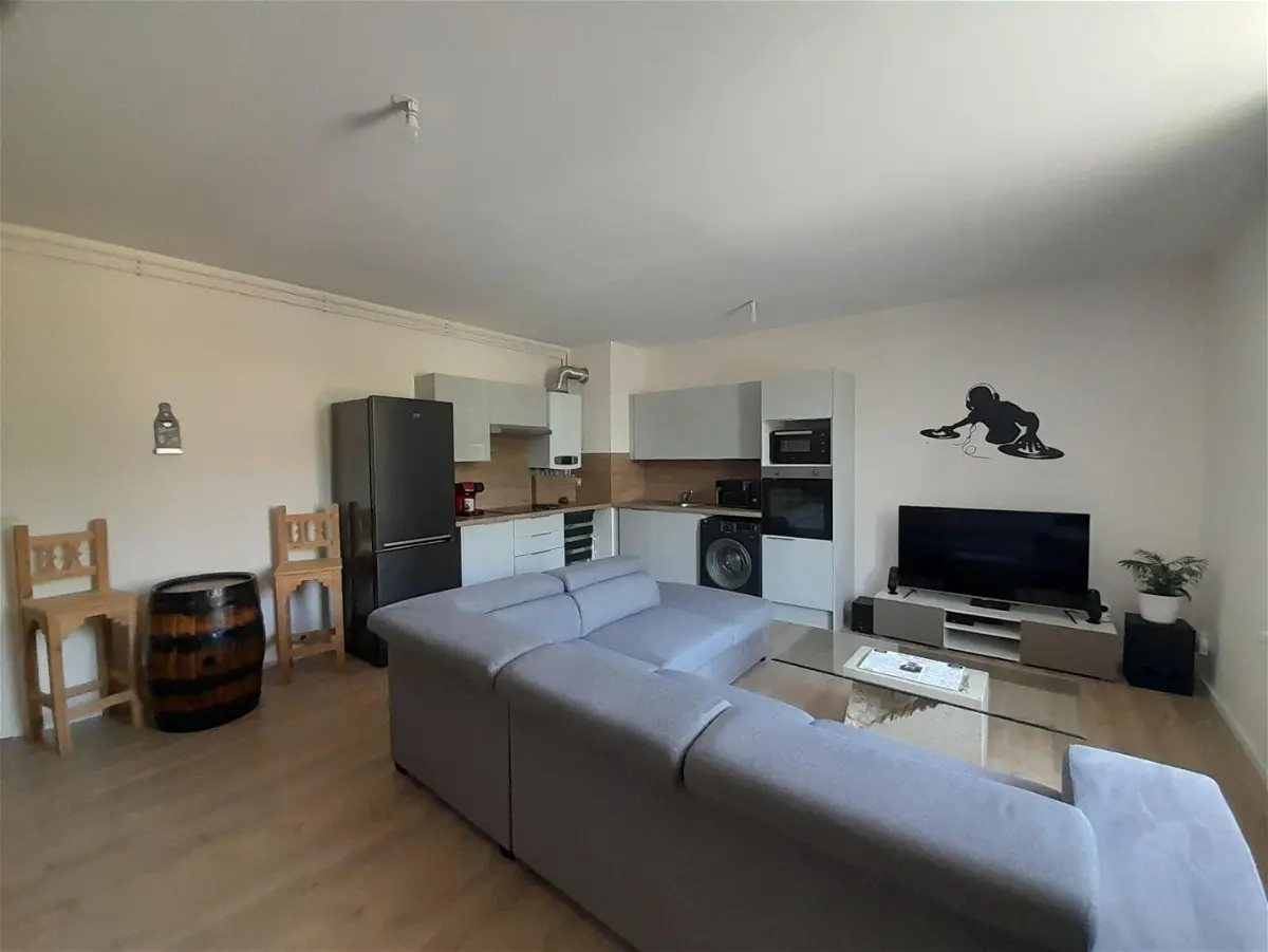 Appartement 4 pièces 94 m² · à Saint-Omer · 94,3 m² · 792 €/mois