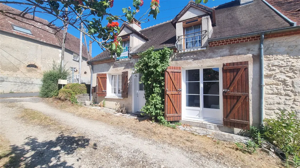Achat maisonà SAINTE THORETTE