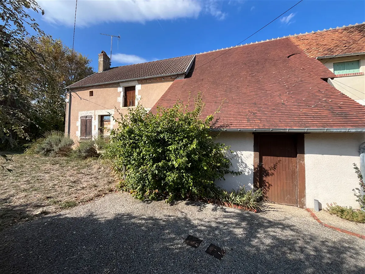 Maison 2 pièces 83 m² · à Sury-en-Vaux · 83,3 m² · 54 000 €