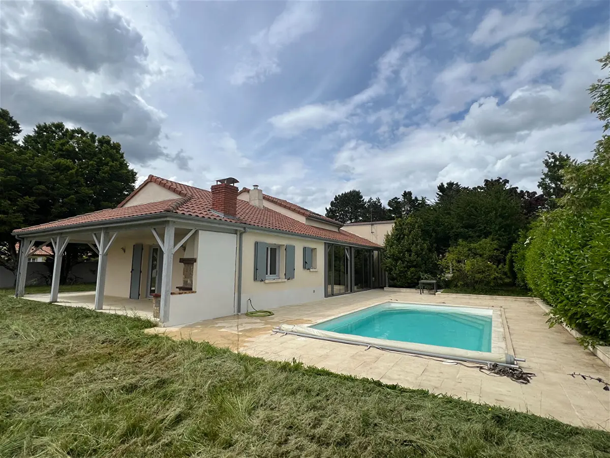 Achat maisonà POITIERS