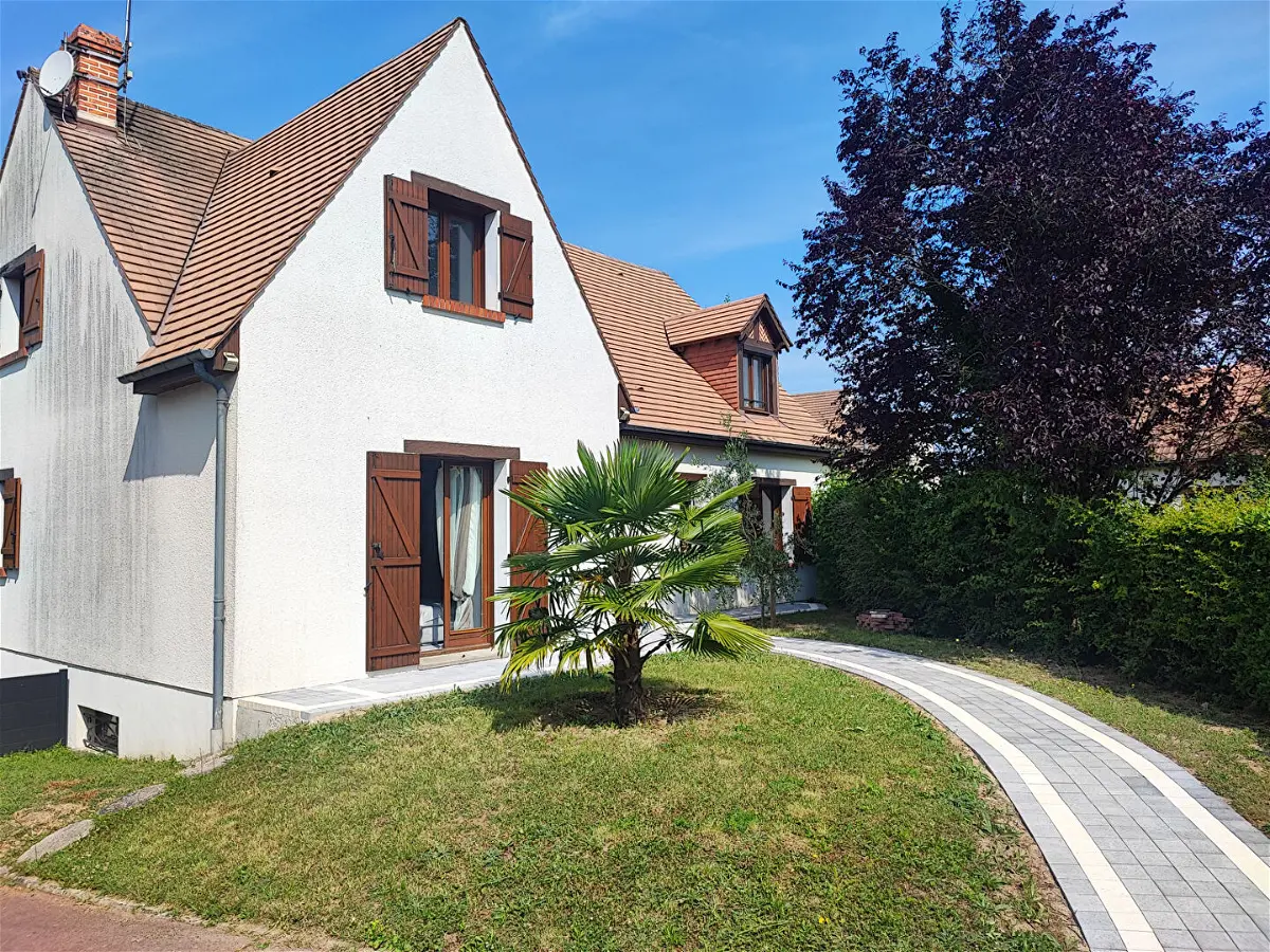 Achat maisonà SAINT JEAN DE BRAYE