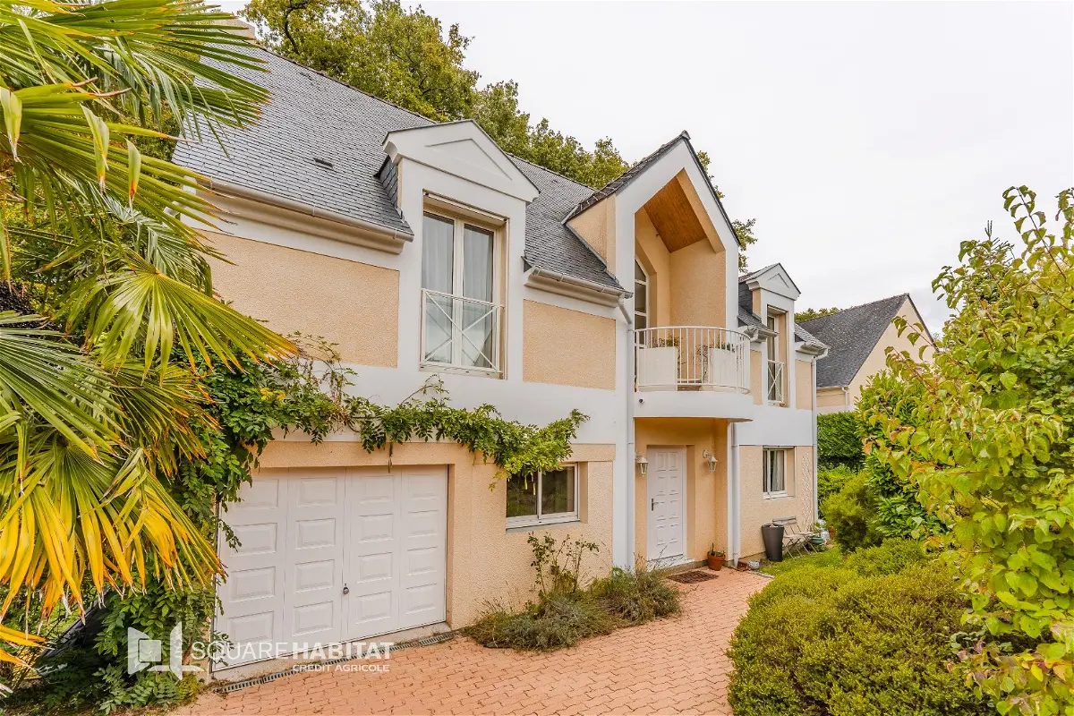 Maison 6 pièces 173 m² · à Orvault · 173 m² · 1 680 €/mois