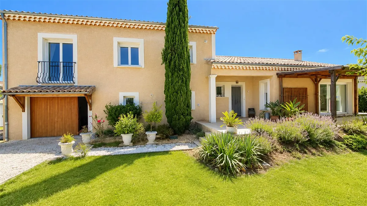 Maison 7 pièces 156 m² · à Anneyron · 156 m² · 349 900 €