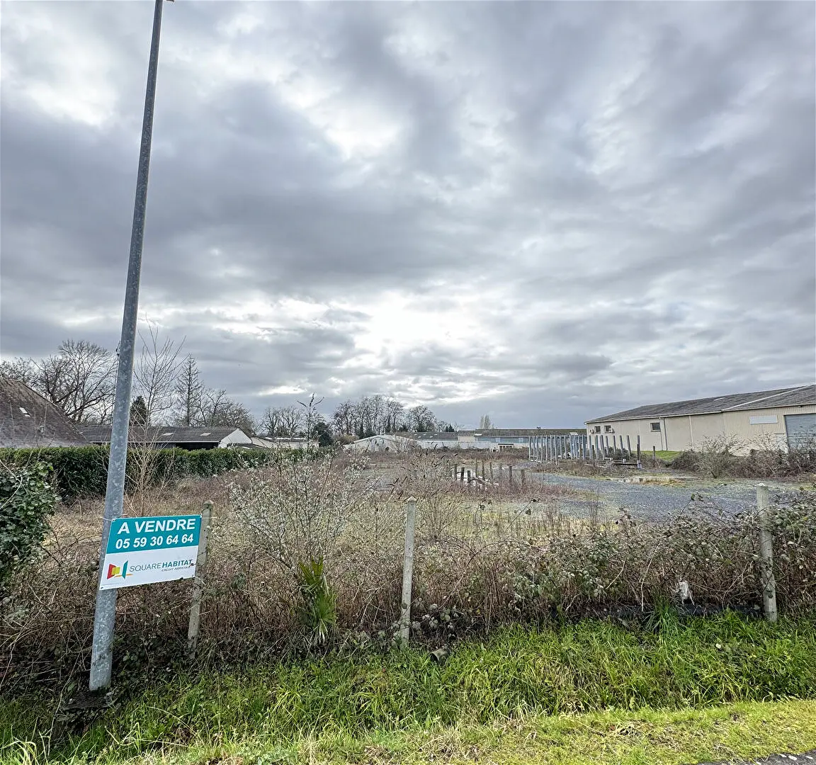 Achat terrainà MONTARDON