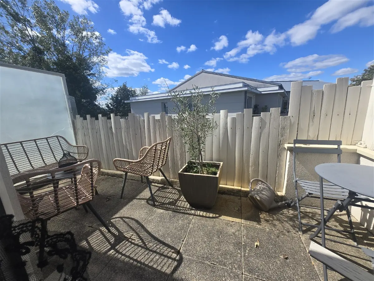 Appartement 3 pièces 71 m² · à La Ville-aux-Dames · 70,9 m² · 857 €/mois