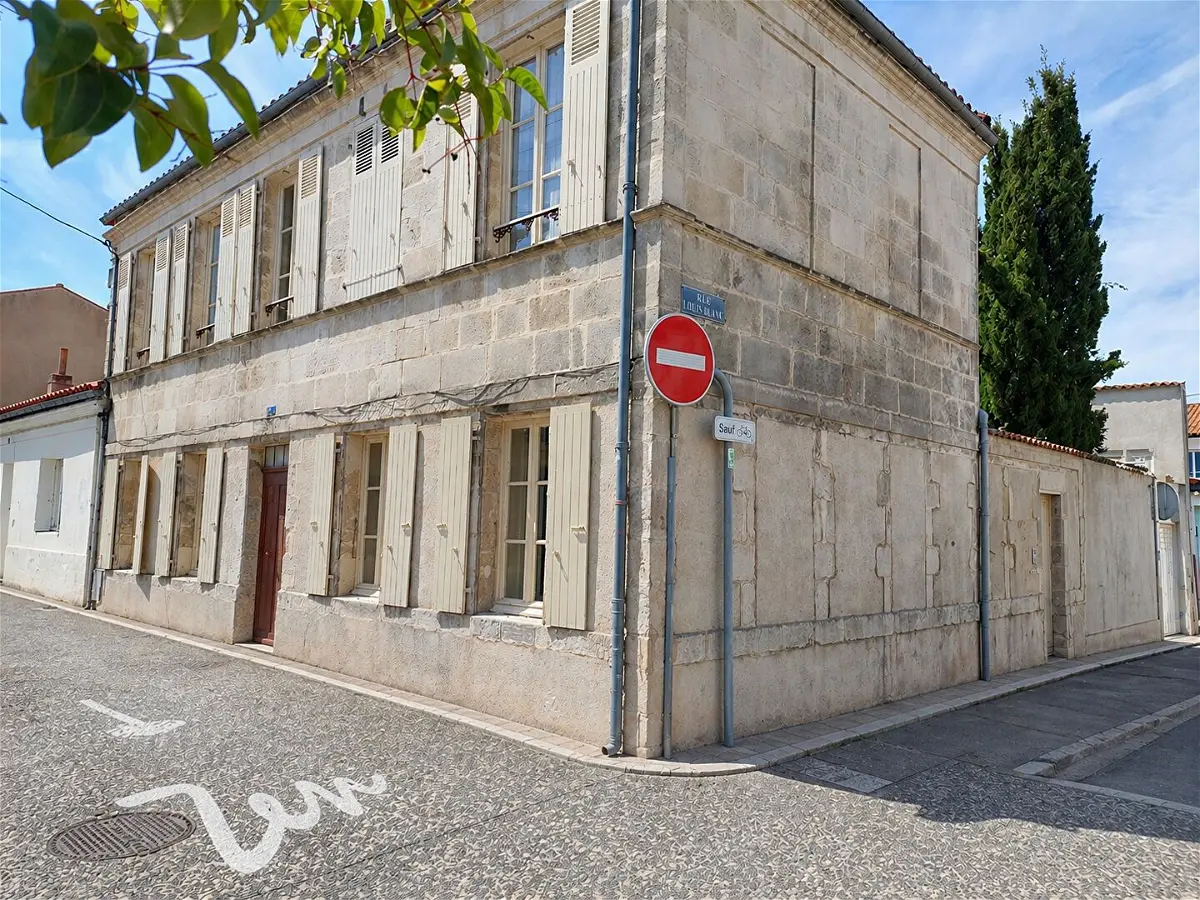 Achat maisonà ROCHEFORT
