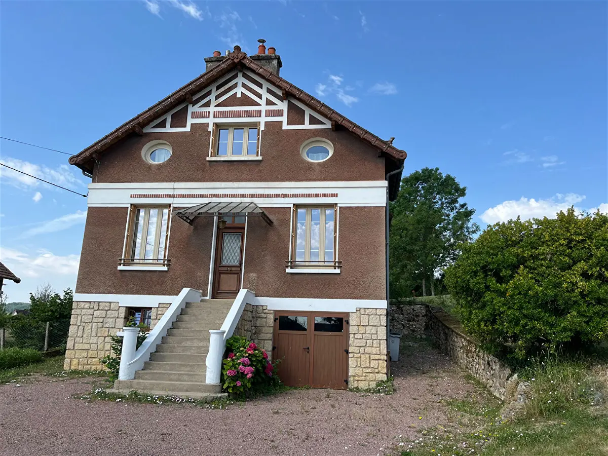 Maison 6 pièces 116 m² · à Saint Satur 18300 · 116 m² · 215 000 €