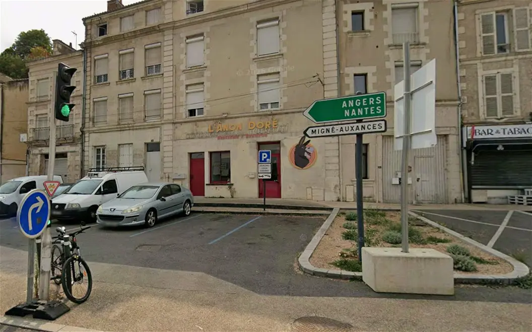 local_commercialà POITIERS