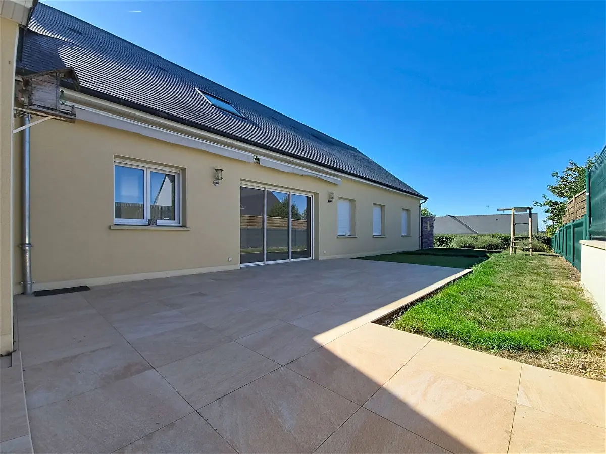 Maison 6 pièces 120 m² · à Force 53260 · 120 m² · 243 120 €