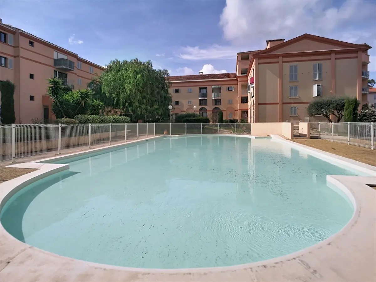 Achat appartementà FREJUS