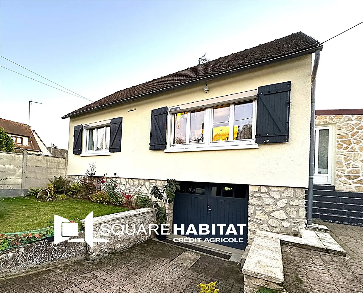 Maison 3 pièces 55 m² · à Bailleau-Armenonville · 55 m² · 213 000 €