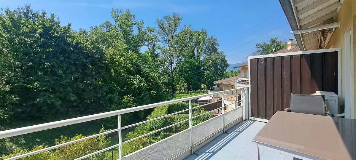 Achat appartementà SAINT NAZAIRE LES EYMES