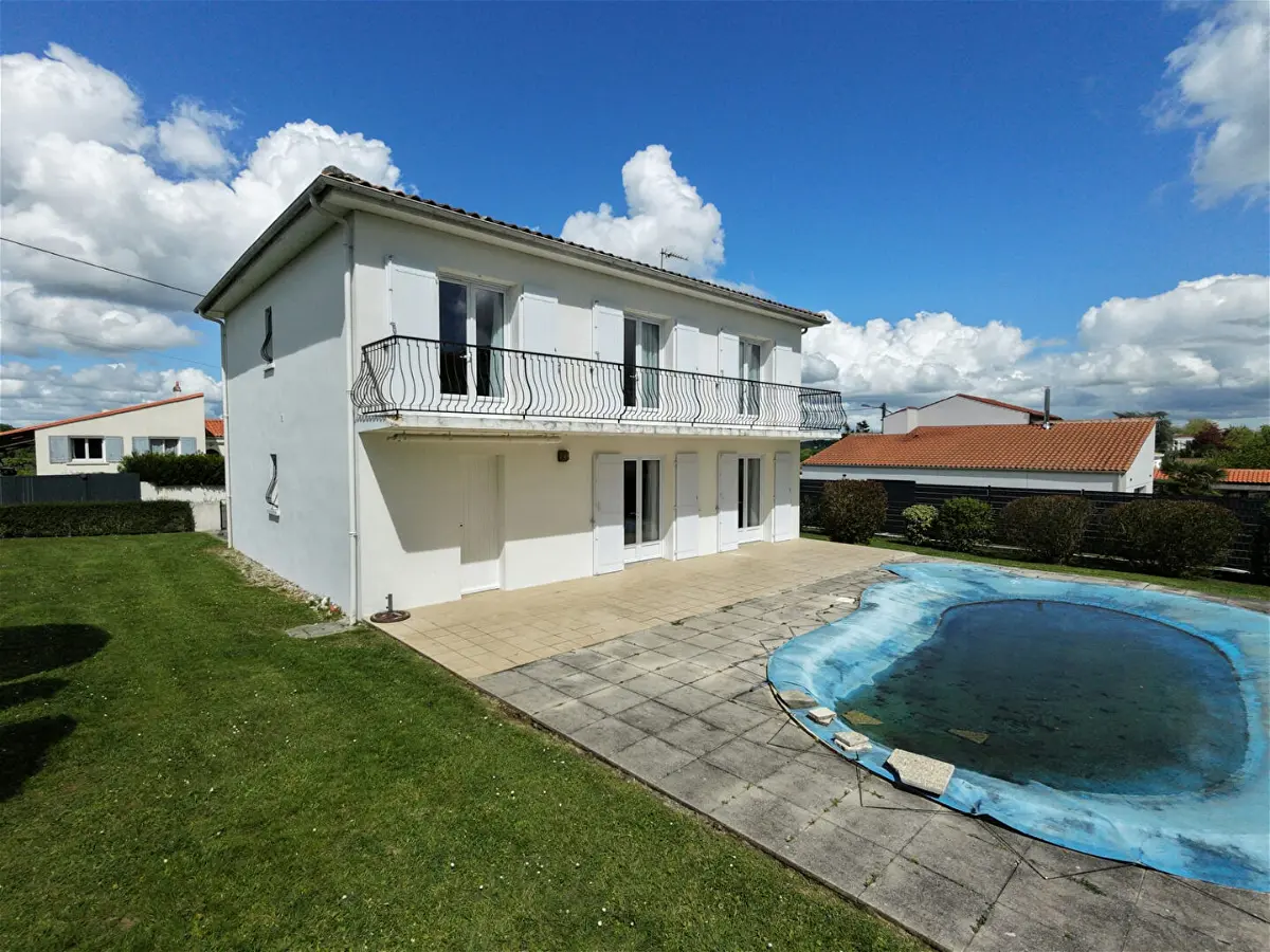 Achat maisonà SAINTES